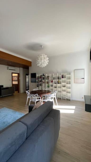 Trastevere Design Apartment Roma Esterno foto